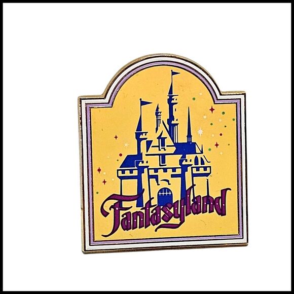 Disney Jewelry - Disney Fantasyland Castle Pin Walt Disney Imagineering‎ Cast Exclusive 39876